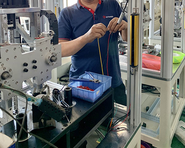 無(wú)刷電機(jī)繞線機(jī)使用安全知識(shí)及注意事項(xiàng)